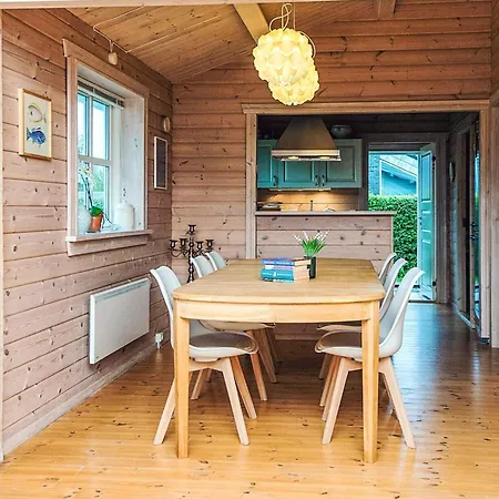 4 Star In Holiday home